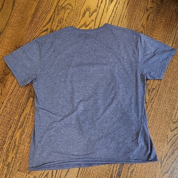 Super Mario Bros Graphic T-Shirt - Picture 4 of 4